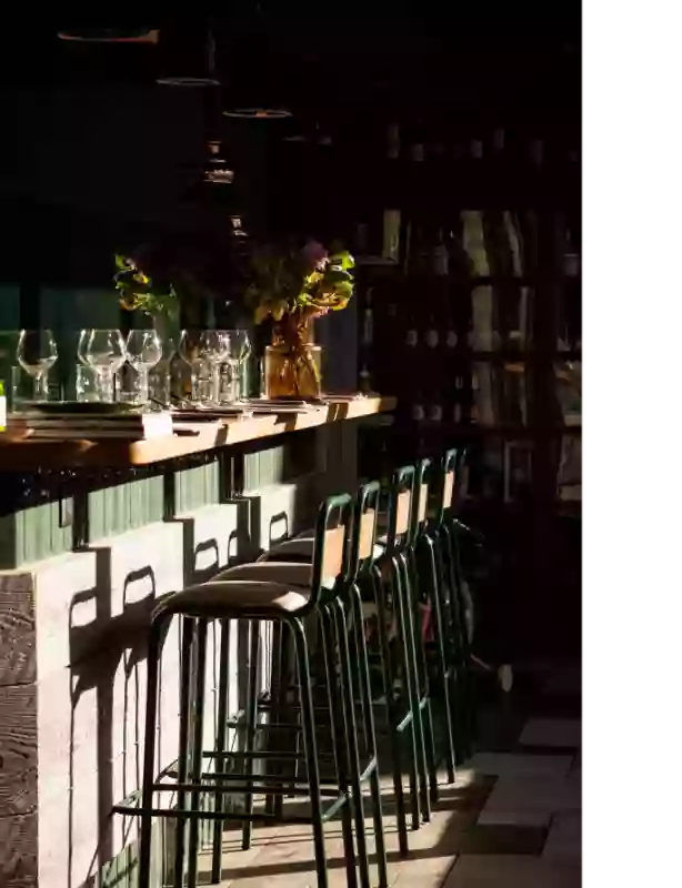 Le Bar - Crapule - Restaurant Vannes - Bar à vin Vannes - meilleur resto VANNES